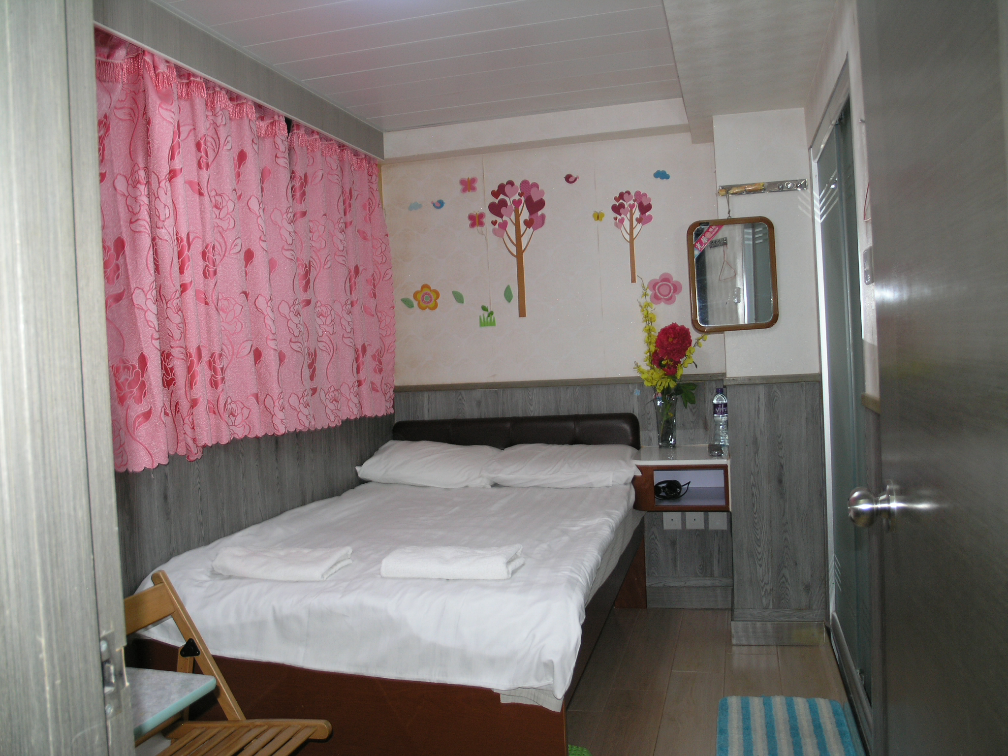 Majestic 7 Guesthouse - 